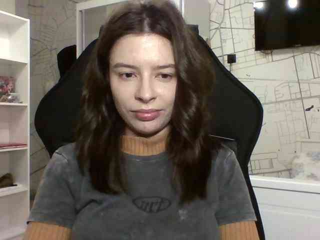 LariceHot webcam