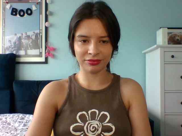 LariceHot webcam