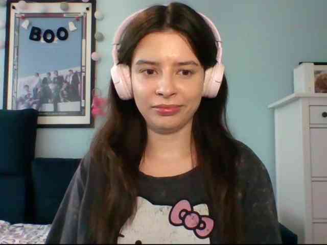 LariceHot webcam
