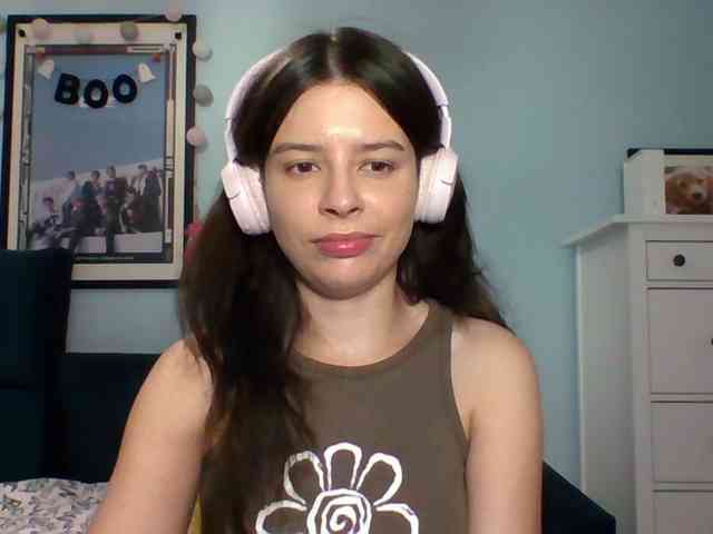 LariceHot webcam