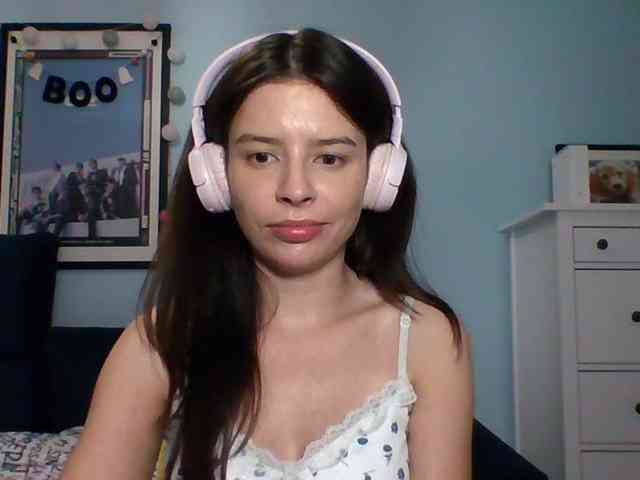 LariceHot webcam