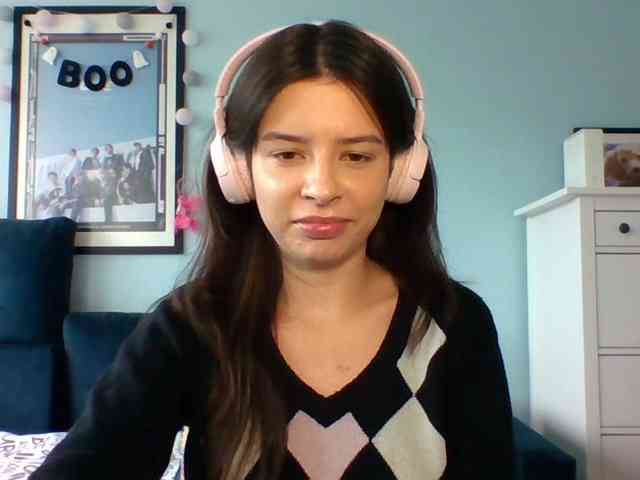 LariceHot webcam