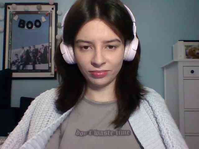 LariceHot webcam