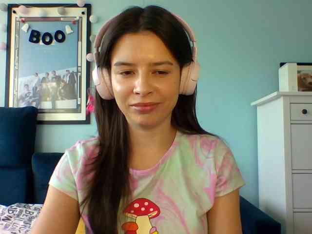 LariceHot webcam