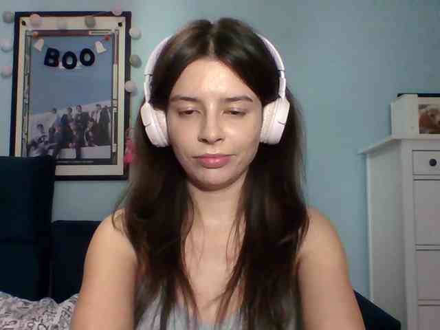 LariceHot webcam