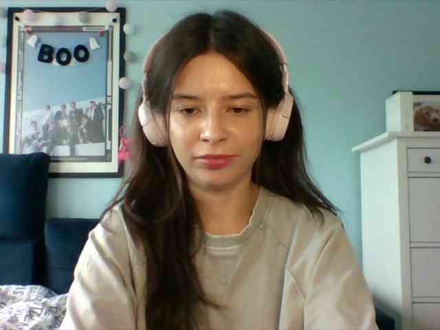 LariceHot webcam