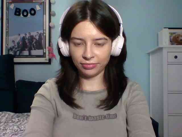 LariceHot webcam