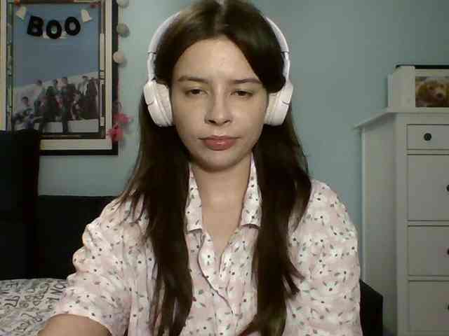 LariceHot webcam