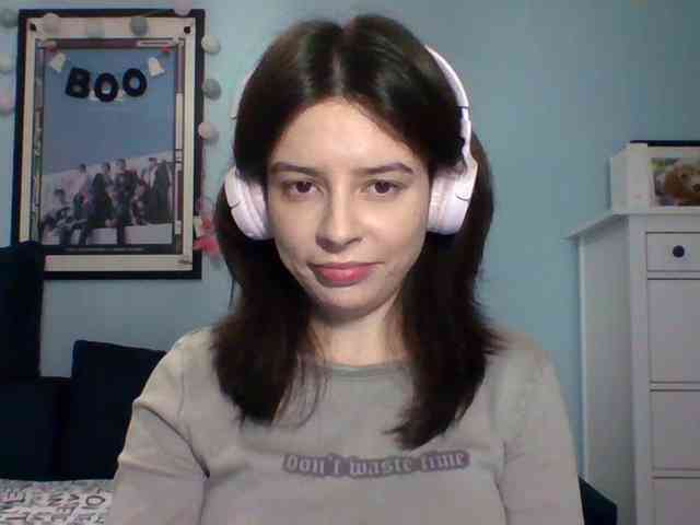 LariceHot webcam