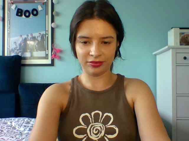 LariceHot webcam