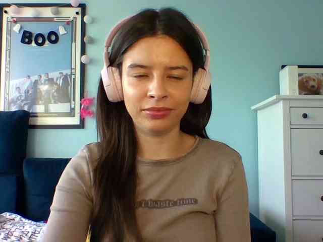LariceHot webcam