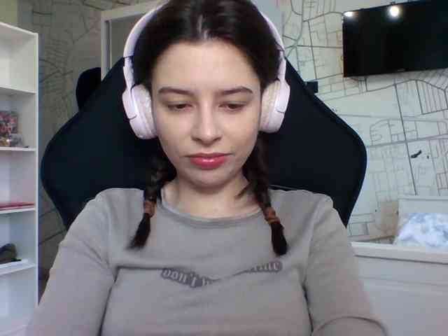 LariceHot webcam