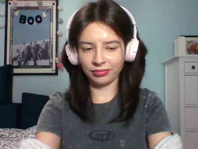 LariceHot webcam