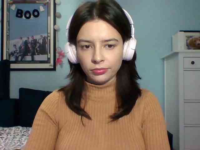 LariceHot webcam