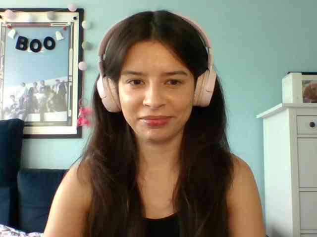 LariceHot webcam