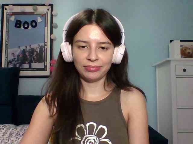 LariceHot webcam