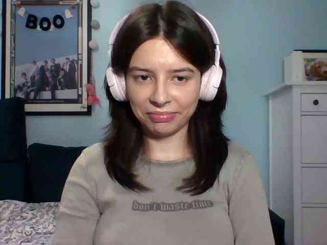 LariceHot webcam