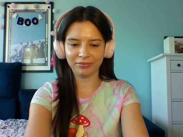 LariceHot webcam