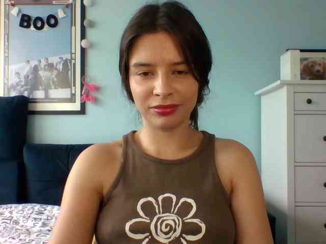 LariceHot webcam