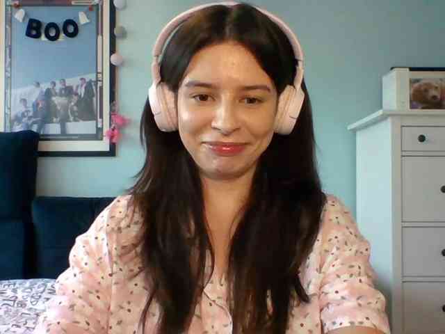 LariceHot webcam