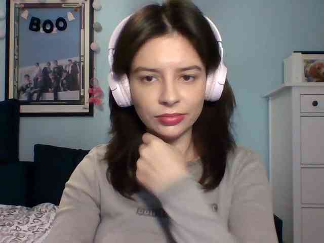 LariceHot webcam