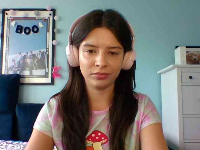 LariceHot webcam
