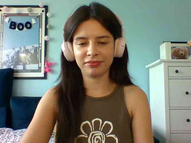 LariceHot webcam