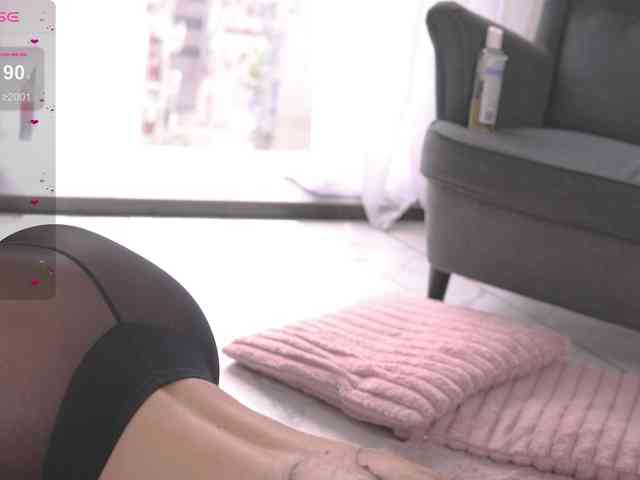 Flirtyyeve webcam