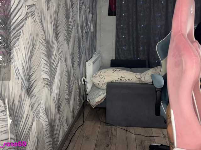 go to chat with LallyRose