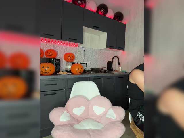 Dirty LallyRose wants you to fuck their body now LallyRose from BongaCams