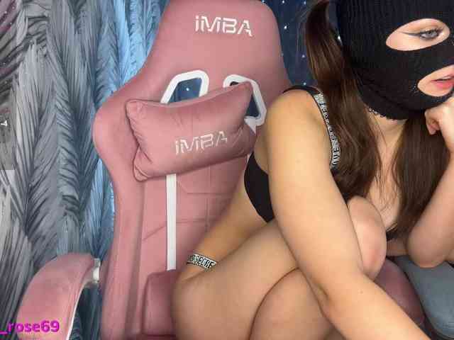 LallyRose Live Webcam on BongaCams