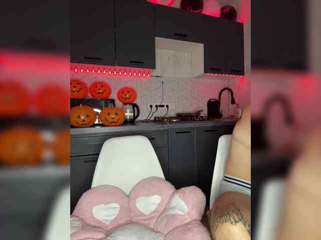 LallyRose webcam