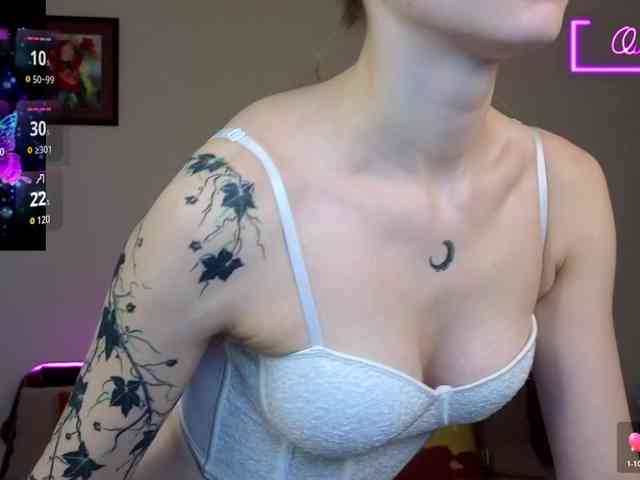 LunaBelli Live Webcam on BongaCams