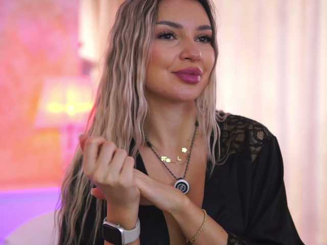 go to chat with ArtTeasee