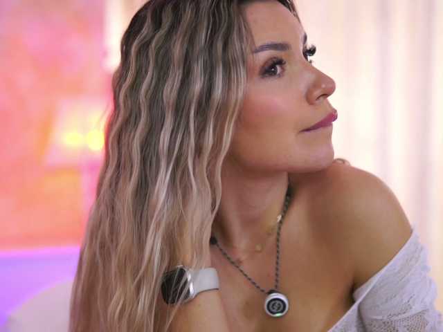 go to chat with ArtTeasee