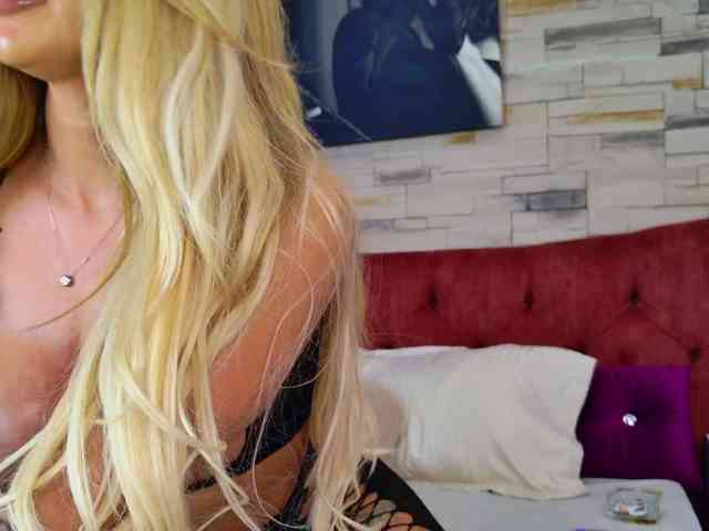 megan-wow webcam