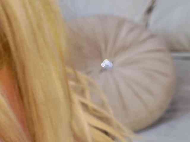 megan-wow webcam