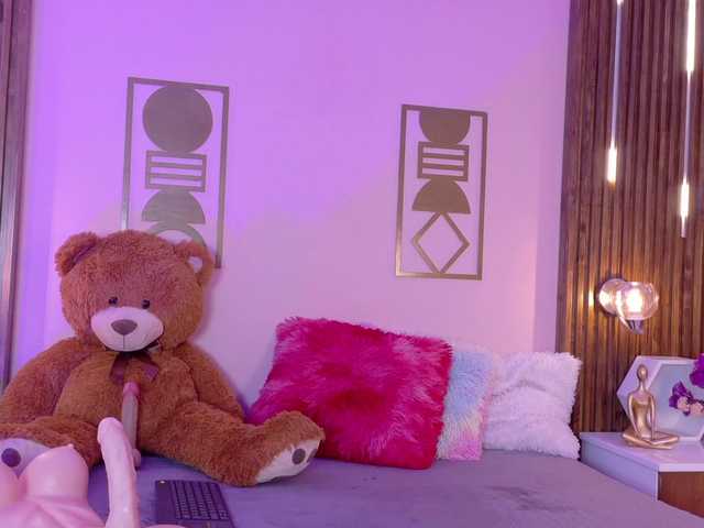 BREE-WATSON's BongaCams show and profile