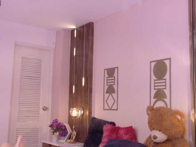 BREE-WATSON's BongaCams show and profile