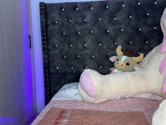 BREE-WATSON's BongaCams show and profile