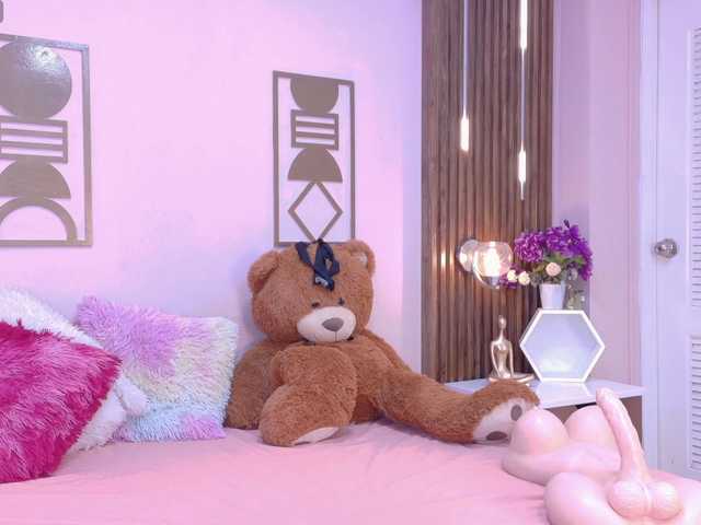 BREE-WATSON's BongaCams show and profile