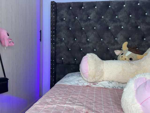 BREE-WATSON's BongaCams show and profile