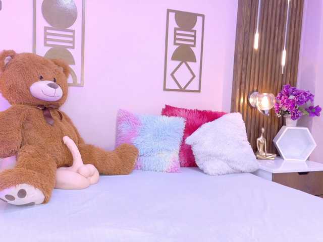 BREE-WATSON's BongaCams show and profile