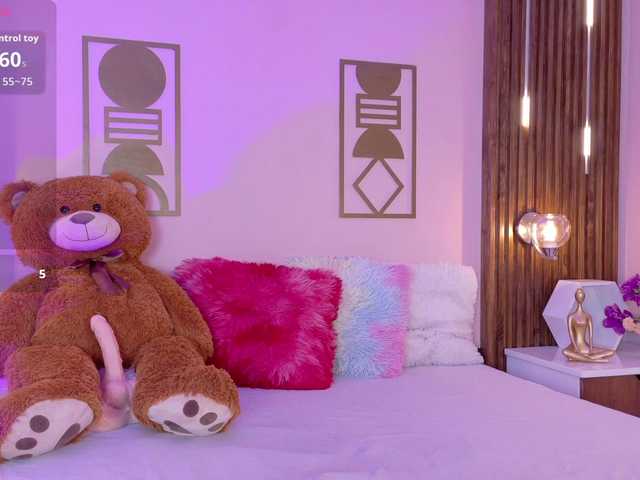 BREE-WATSON's BongaCams show and profile