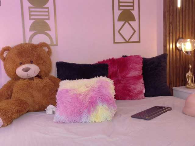 BREE-WATSON's BongaCams show and profile