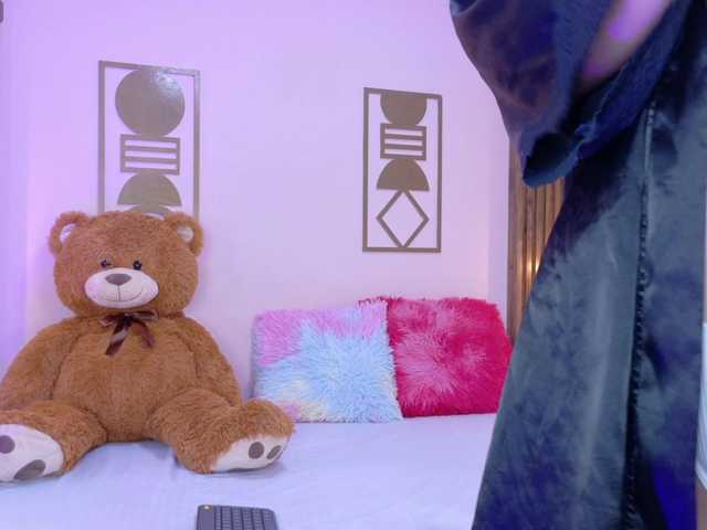 BREE-WATSON's BongaCams show and profile