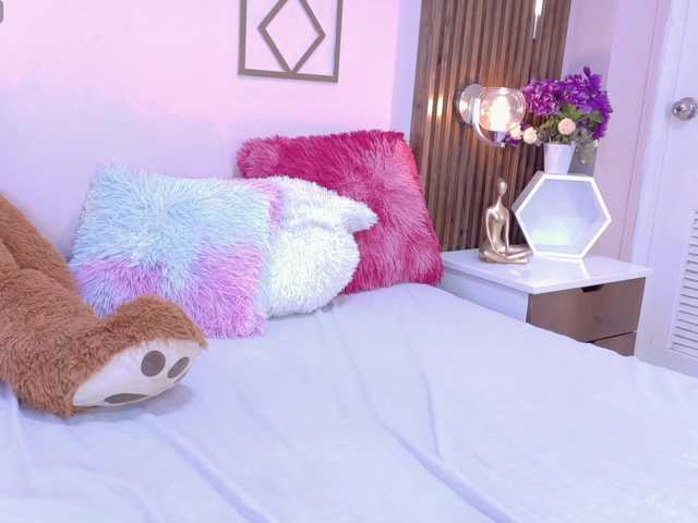 BREE-WATSON's BongaCams show and profile