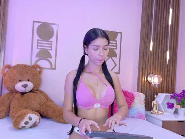 BREE-WATSON's BongaCams show and profile