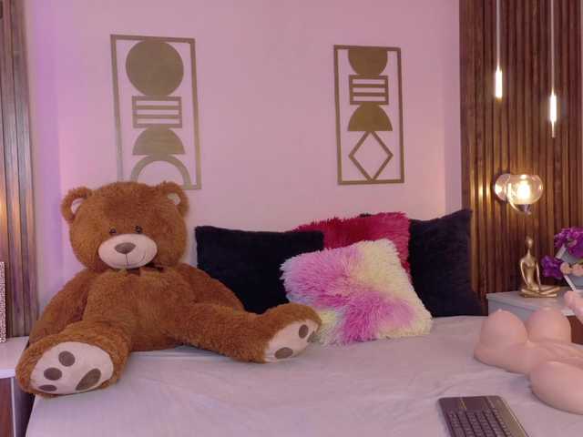 BREE-WATSON's BongaCams show and profile