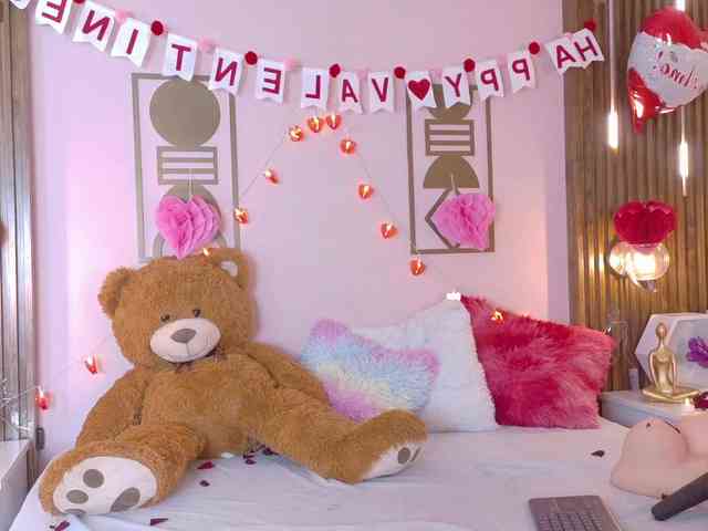 BREE-WATSON Live Webcam on BongaCams